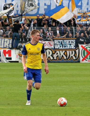 Unsere Nummer 21 feiert heute sein viertel Jahrhundert 7