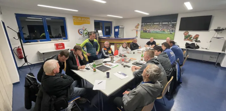 Kleinfeldtrainer läuten das Jahr 2023 mit erster Sitzung ein 1 img 1515