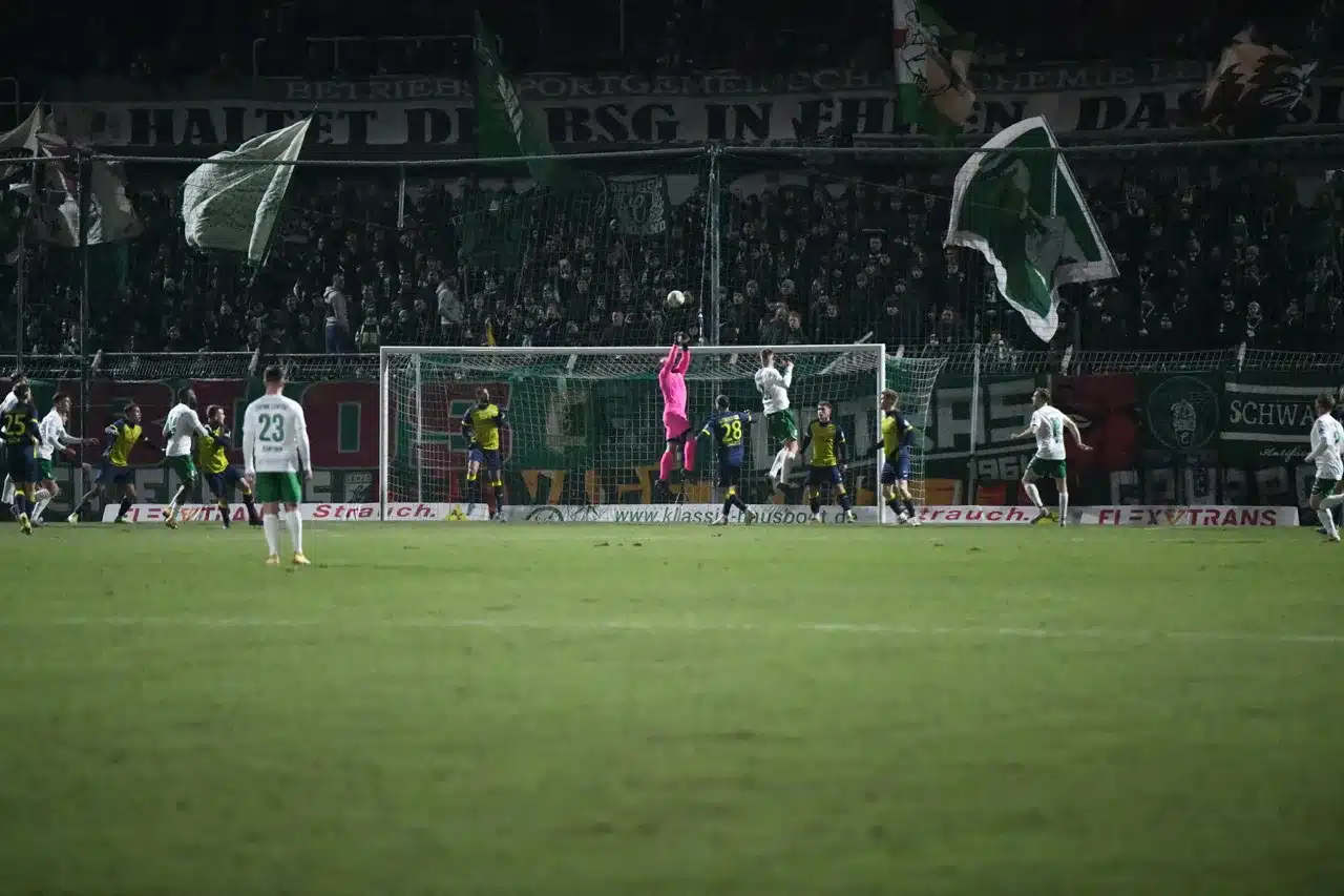 Englische Woche startet bei Chemie Leipzig 3