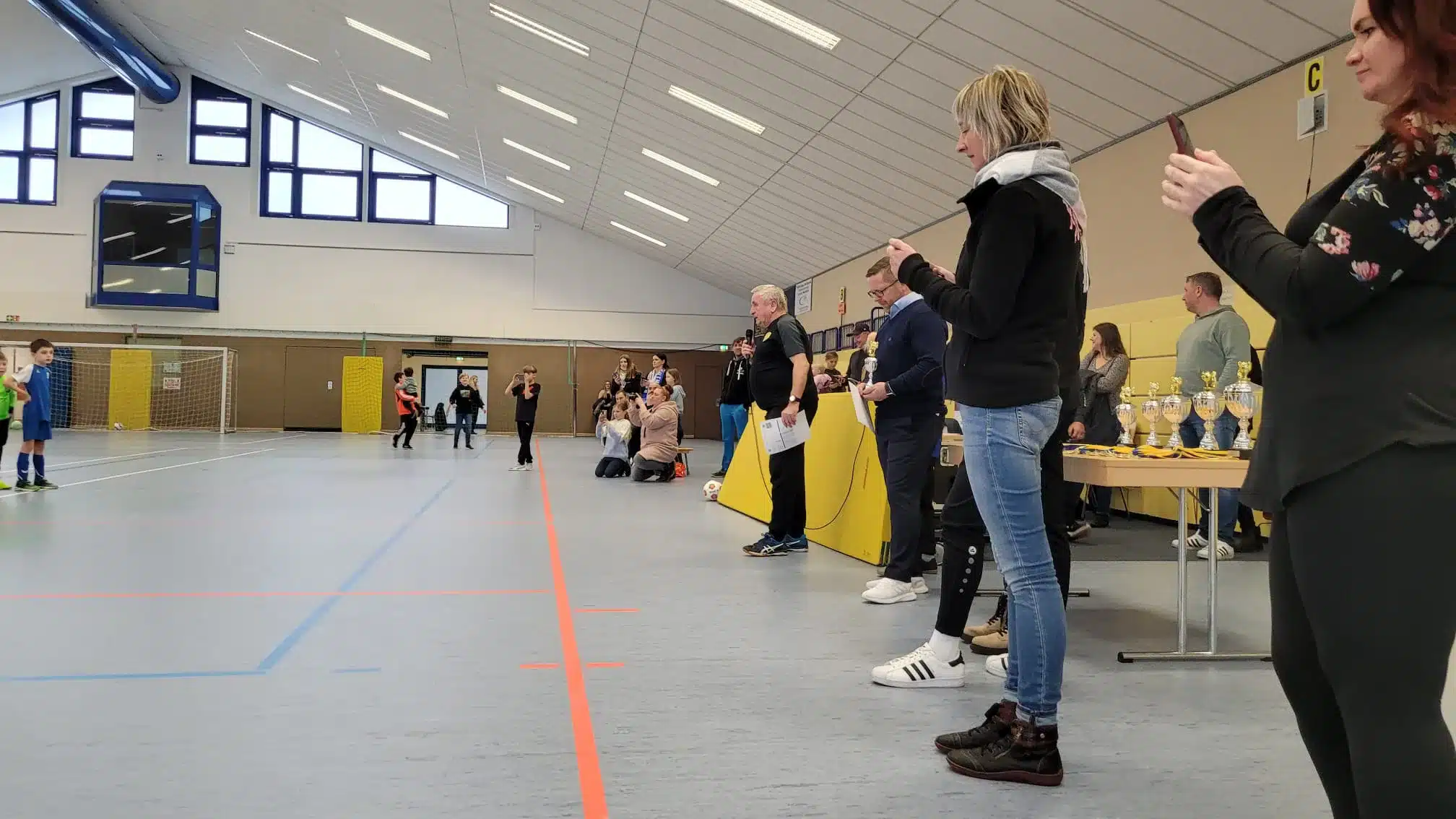 Bambinies aus Jüterbog siegen beim RS Fliesen-Design-Cup 9 Bambinies aus Jüterbog siegen beim RS Fliesen-Design-Cup 9