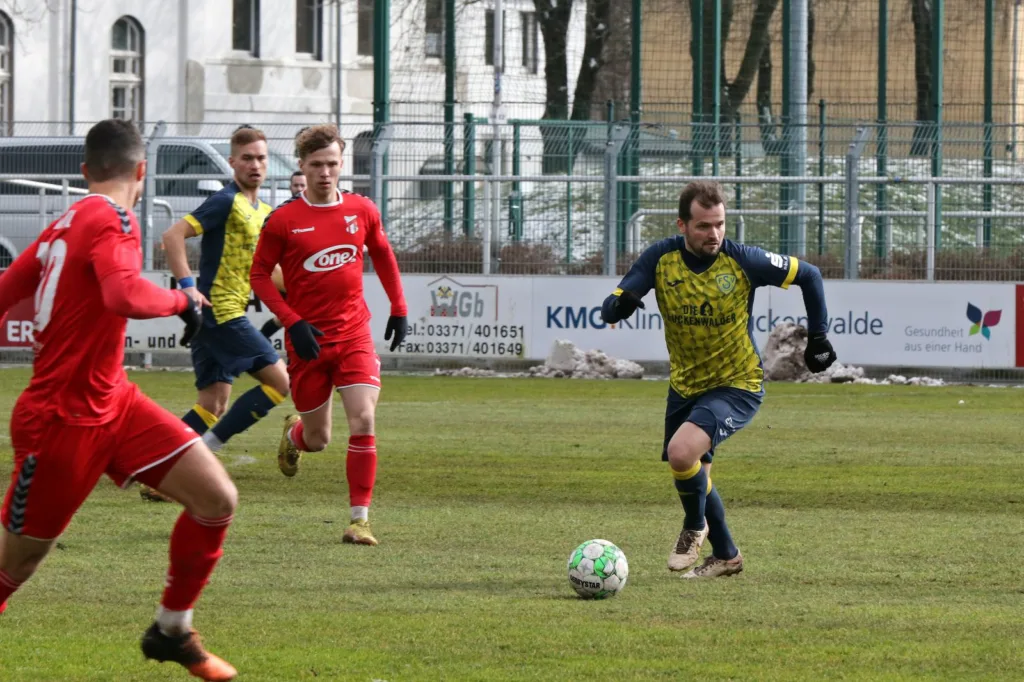 Rückschlag im Abstiegskampf 13