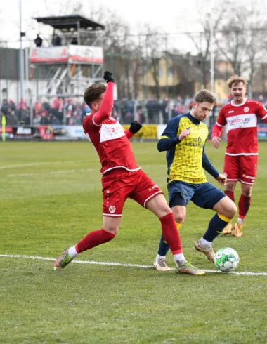 Wir gratulieren heute unserer Nummer 18 zum Geburtstag 18