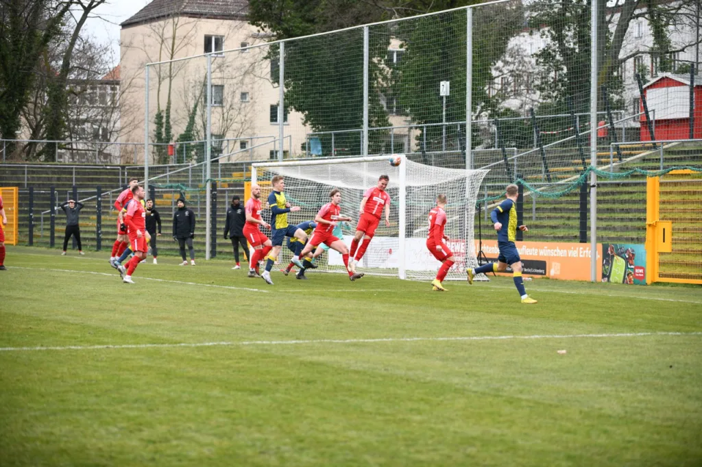 Später Ausgleich für Lichtenberg 25 Später Ausgleich für Lichtenberg 25