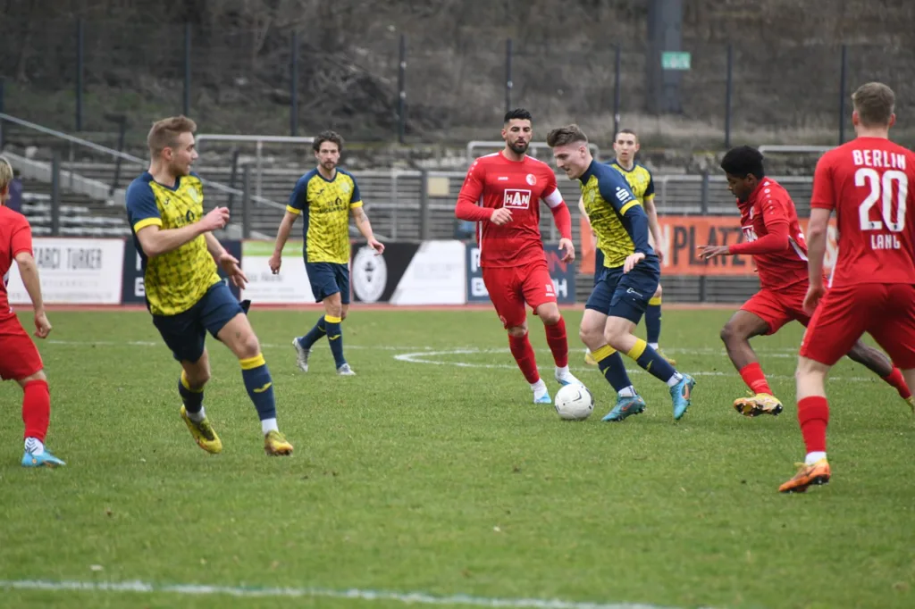 Überraschender Auswärtssieg beim BAK 10