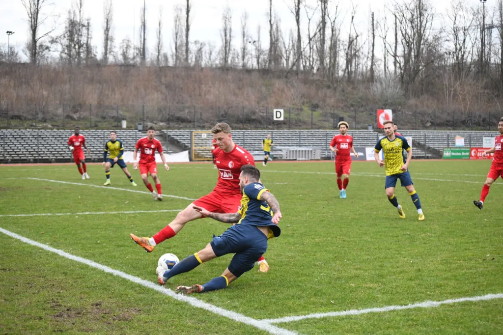 Überraschender Auswärtssieg beim BAK 14