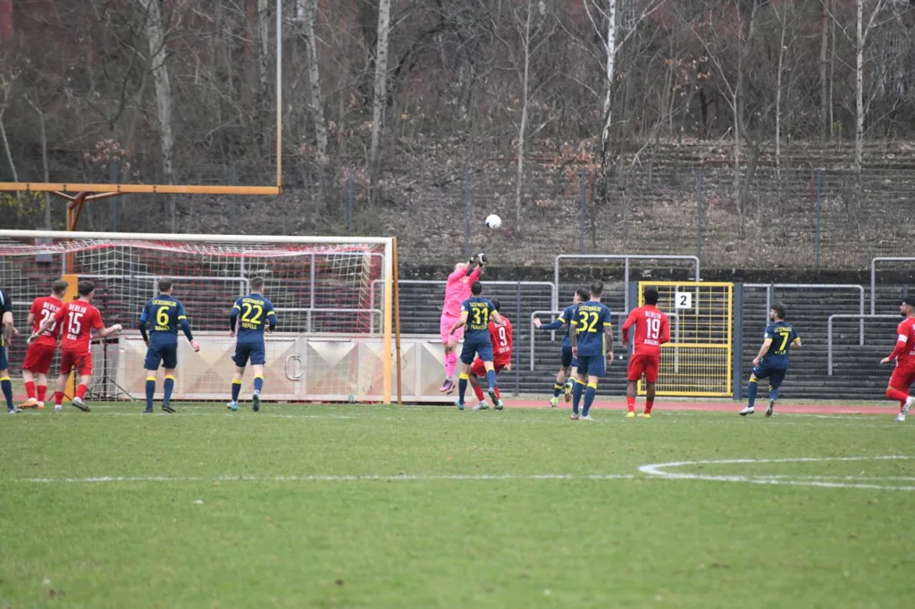 Überraschender Auswärtssieg beim BAK 15