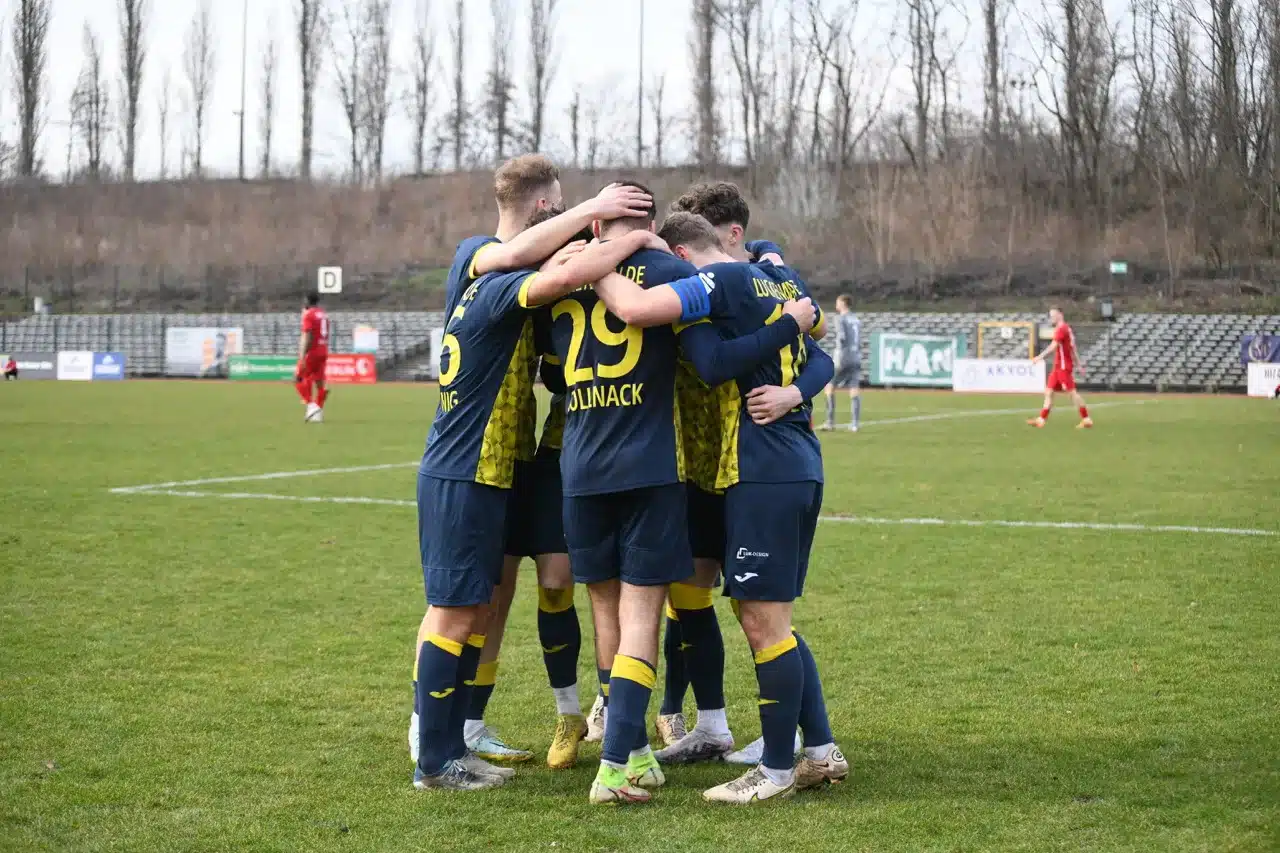 Überraschender Auswärtssieg beim BAK 6