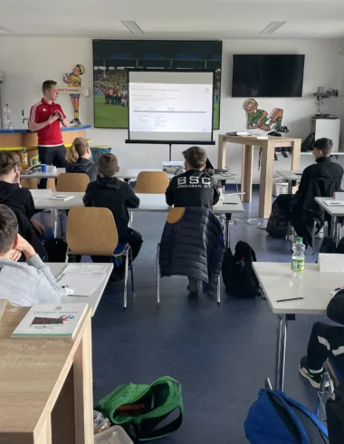 Schiedsrichterlehrgang für Neuschiedsrichter in Luckenwalde erfolgreich durchgeführt 22