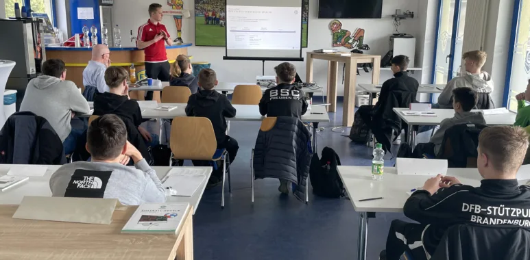 Schiedsrichterlehrgang für Neuschiedsrichter in Luckenwalde erfolgreich durchgeführt 1
