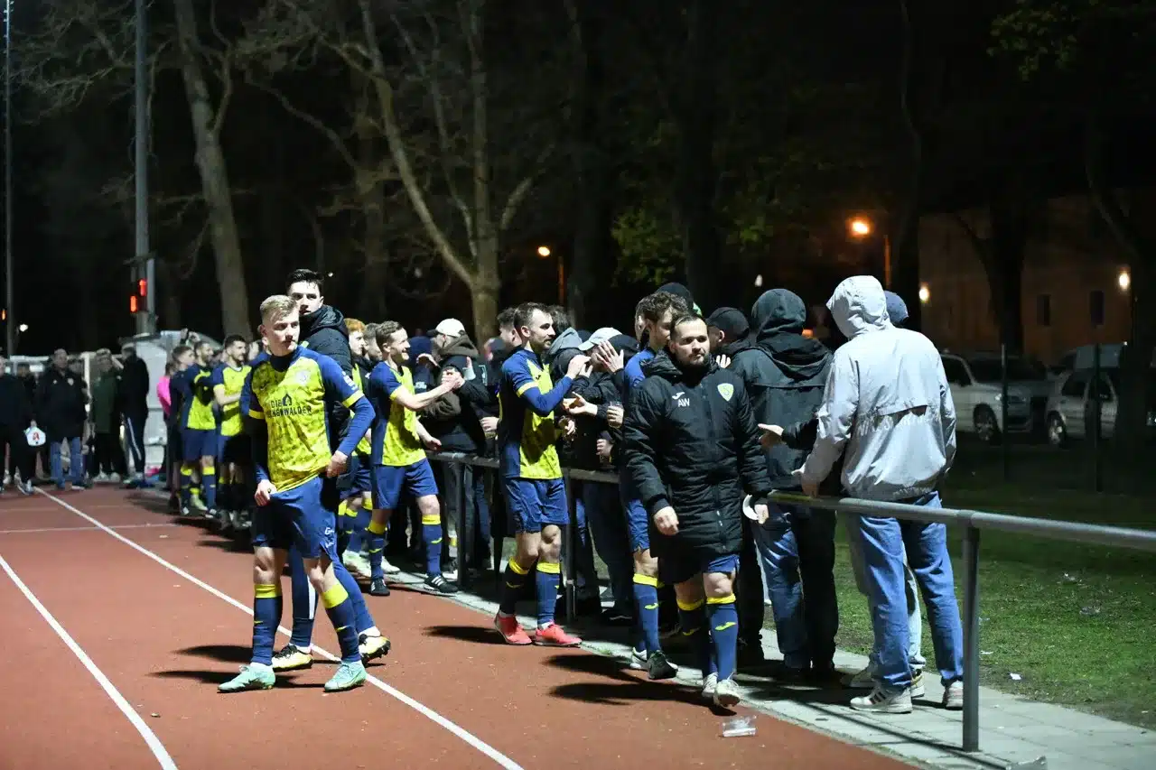 Einzug ins Pokalfinale 35