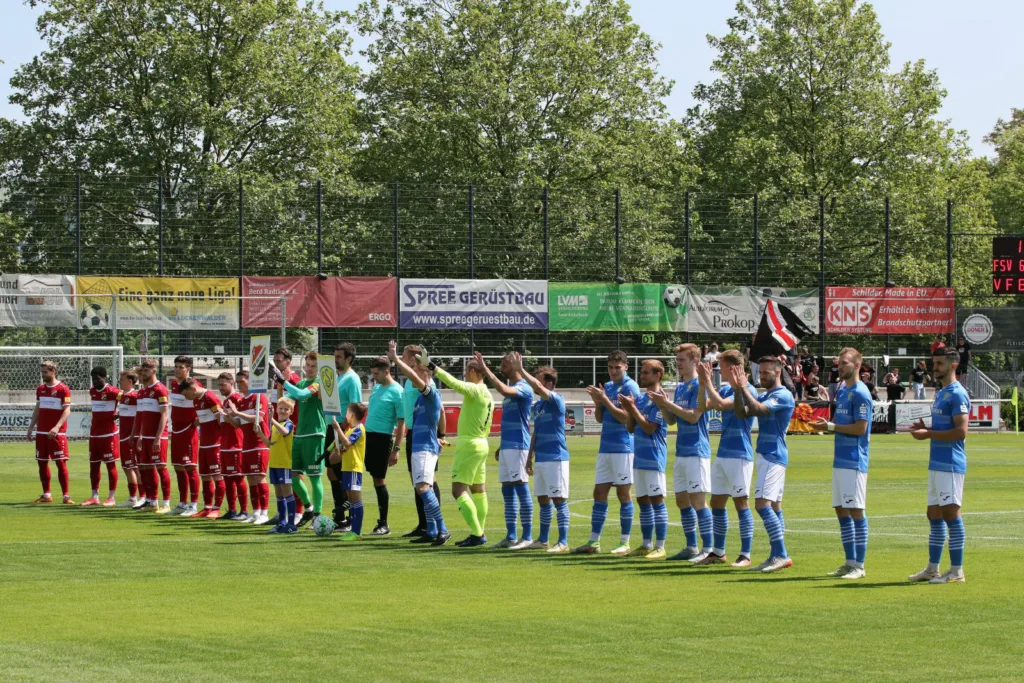 FSV mit 44 Punkten erfolgreich zum Saisonabschluss 5 FSV mit 44 Punkten erfolgreich zum Saisonabschluss 5