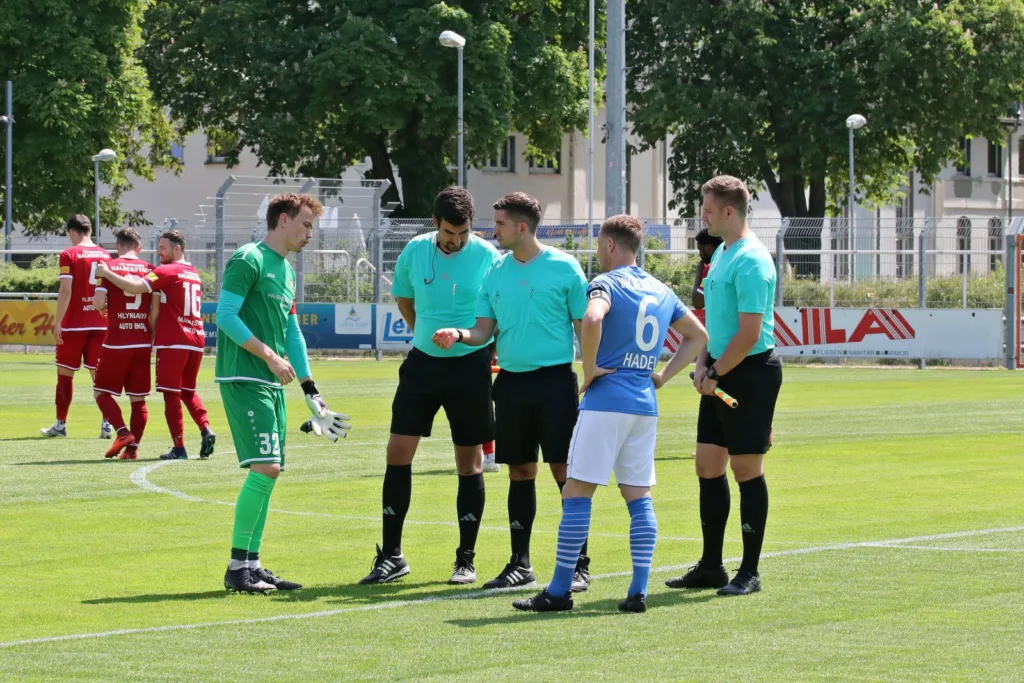 FSV mit 44 Punkten erfolgreich zum Saisonabschluss 6 FSV mit 44 Punkten erfolgreich zum Saisonabschluss 6