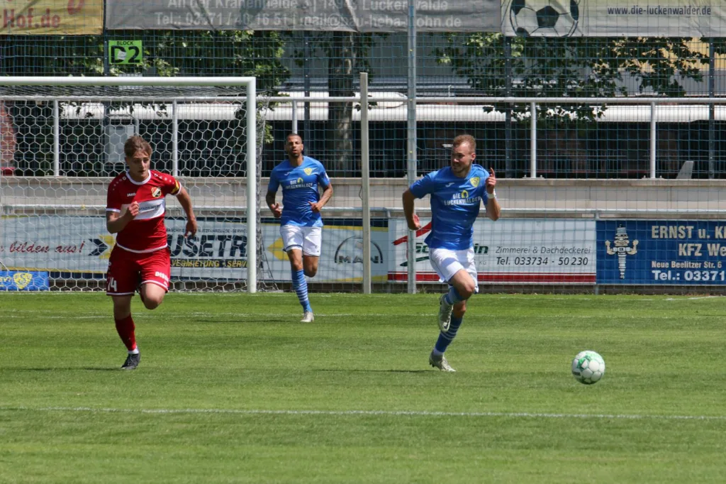 FSV mit 44 Punkten erfolgreich zum Saisonabschluss 14 FSV mit 44 Punkten erfolgreich zum Saisonabschluss 14