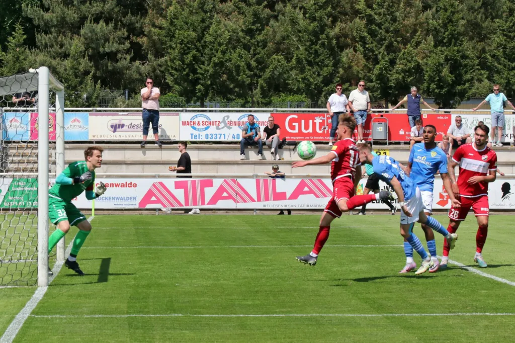 FSV mit 44 Punkten erfolgreich zum Saisonabschluss 29 FSV mit 44 Punkten erfolgreich zum Saisonabschluss 29