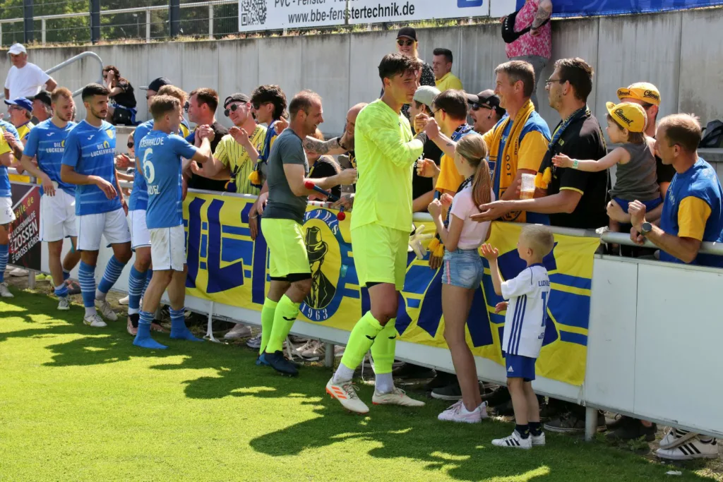 FSV mit 44 Punkten erfolgreich zum Saisonabschluss 48 FSV mit 44 Punkten erfolgreich zum Saisonabschluss 48