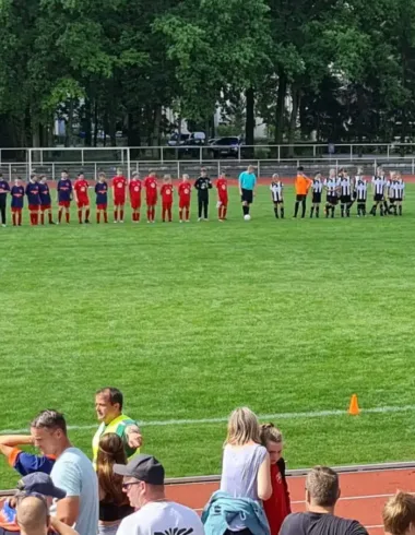 Nachwuchsschiedsrichter Johannes Degenkolbe pfeift sein erstes Pokalfinale 6