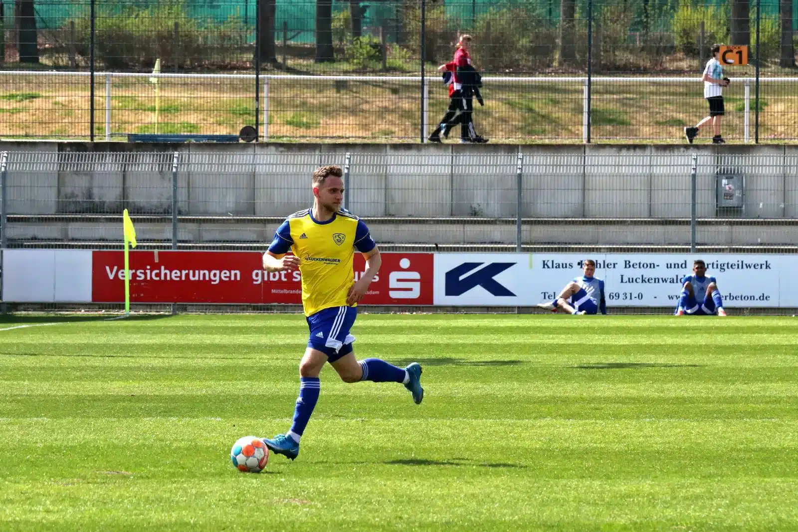 Einvernehmliche Vertragsauflösung - Dennis Rothenstein verlässt den FSV 6 Einvernehmliche Vertragsauflösung - Dennis Rothenstein verlässt den FSV 6
