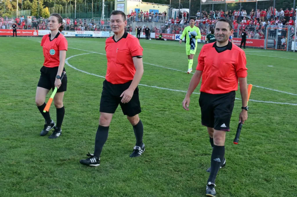 Ein Höhepunkt der bisherigen Zusammenarbeit mit dem 1.FC Union und in der Vorbereitung für den FSV 63 38 Ein Höhepunkt der bisherigen Zusammenarbeit mit dem 1.FC Union und in der Vorbereitung für den FSV 63 37