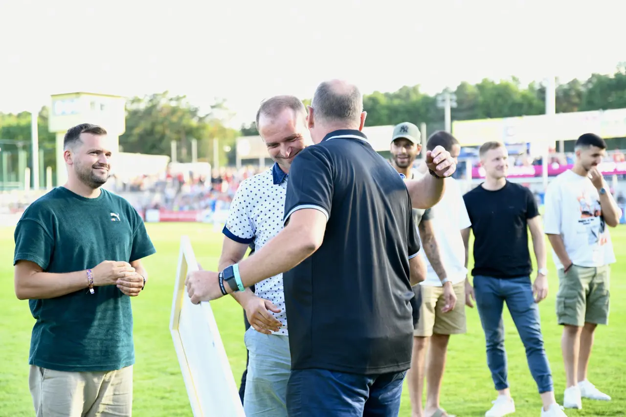 Verabschiedung verdienstvoller Spieler 2 Verabschiedung verdienstvoller Spieler 2