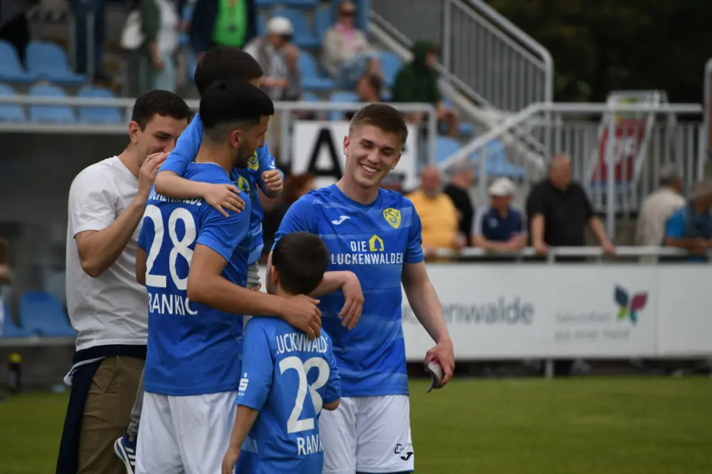 Alles Gute zum 20. Luca Dahlke 5 Alles Gute zum 20. Luca Dahlke 5