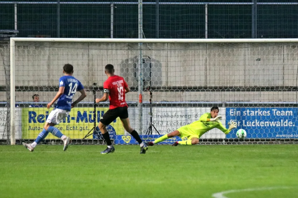 Die VSG Altglienicke für den FSV 63 eine Nummer zu groß 14