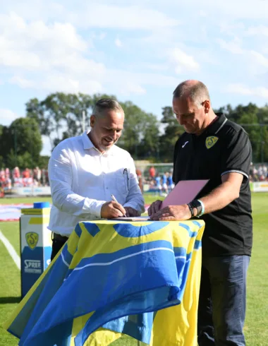 DIE Luckenwalder verlängern Sponsoringvertrag 2