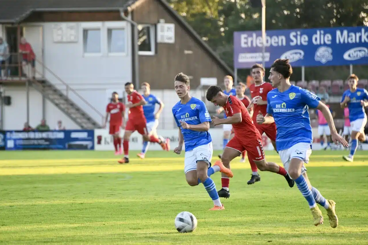 Arbeitssieg der berufstätigen Luckenwalder Regionalligakicker 11