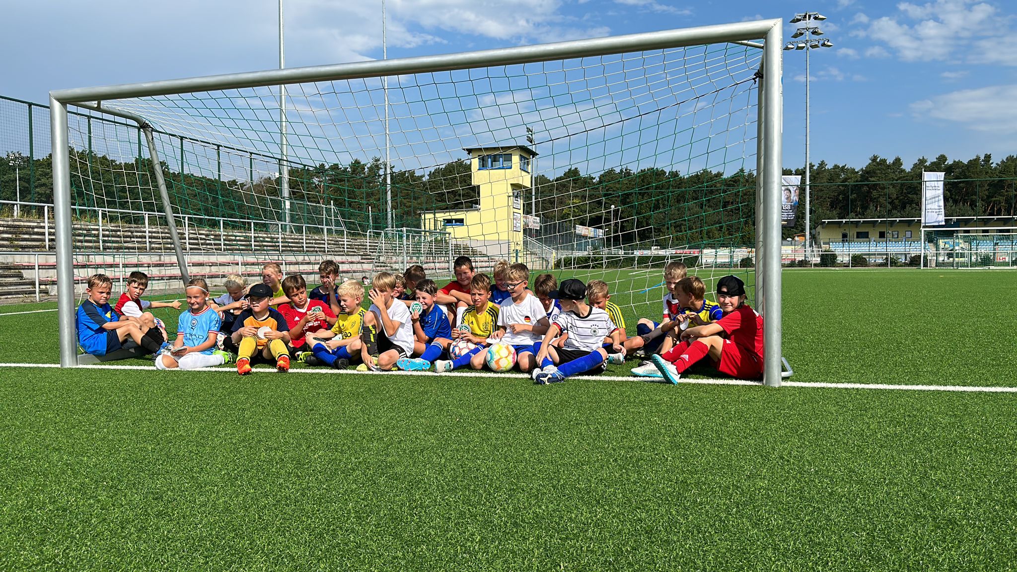 Sommerferiencamp des FSV wieder ein voller Erfolg 12 Sommerferiencamp des FSV wieder ein voller Erfolg 12