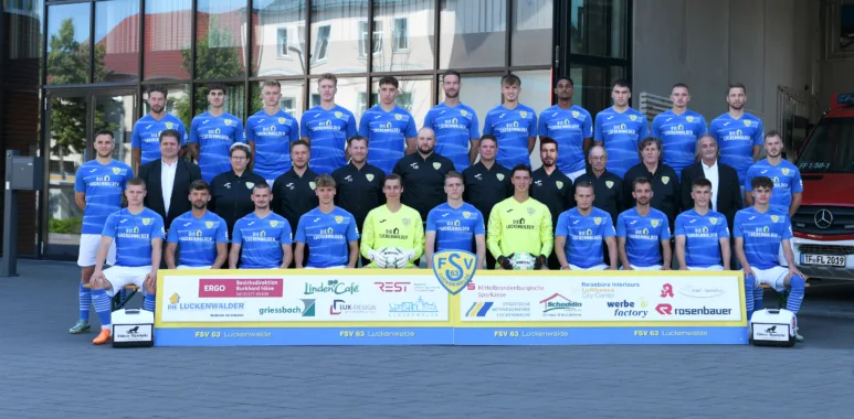 2023 Mannschaftsfoto Regionalliga FSV 63 Luckenwalde