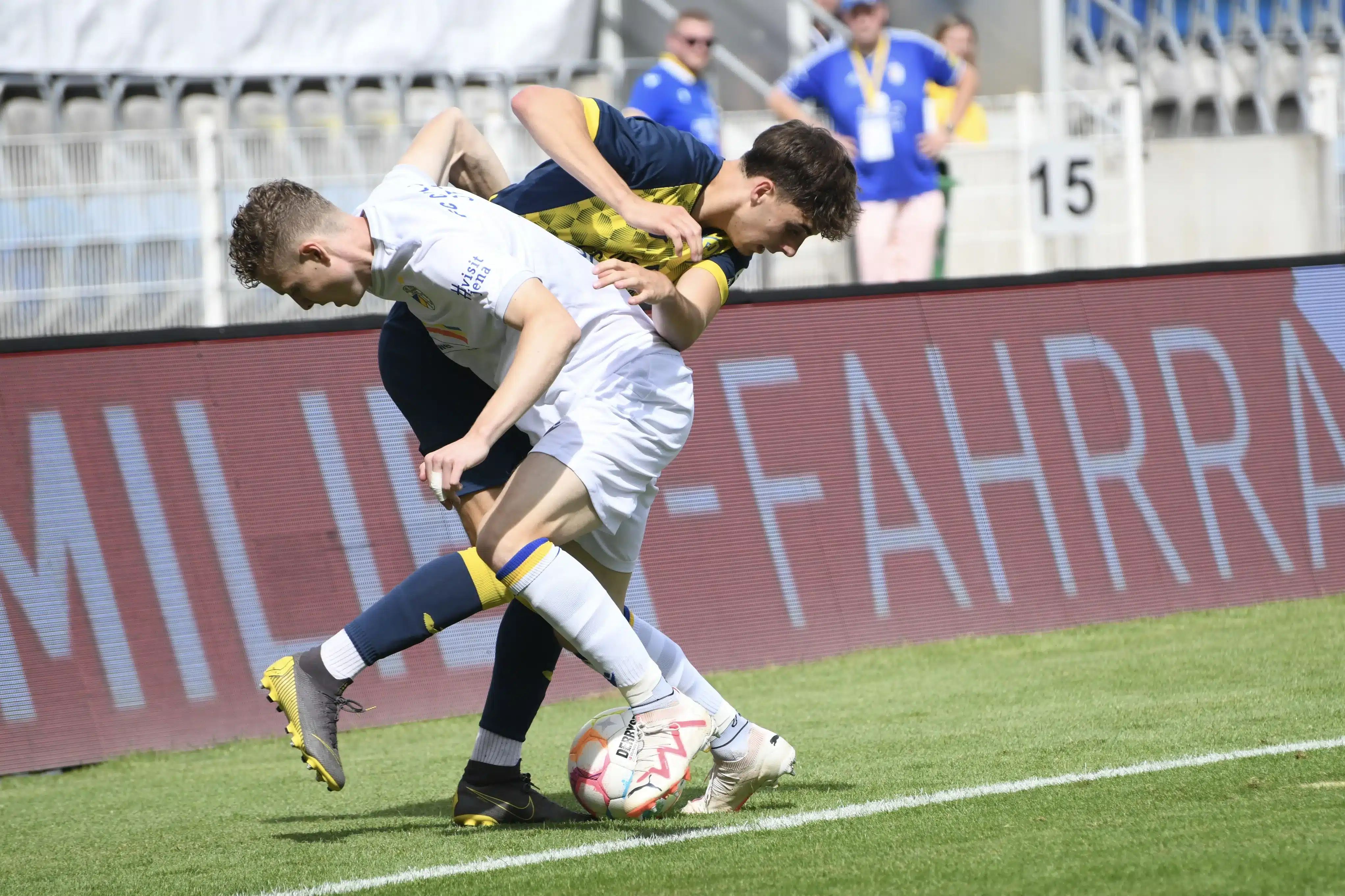 FSV 63 baut den FC Carl Zeiss Jena auf 9 FSV 63 baut den FC Carl Zeiss Jena auf 9