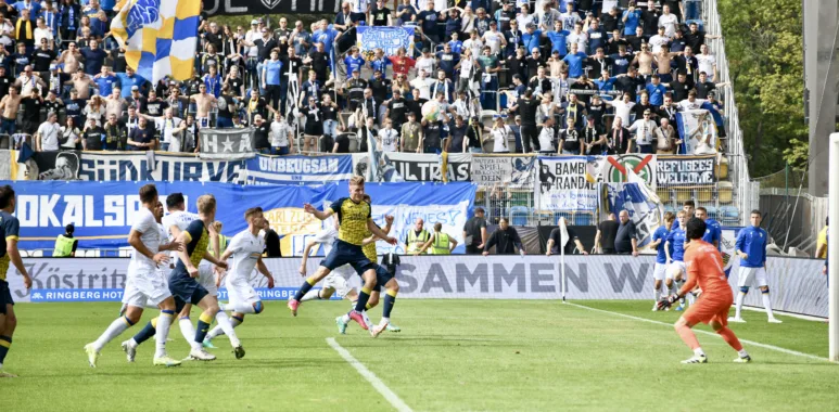 FSV 63 baut den FC Carl Zeiss Jena auf 1