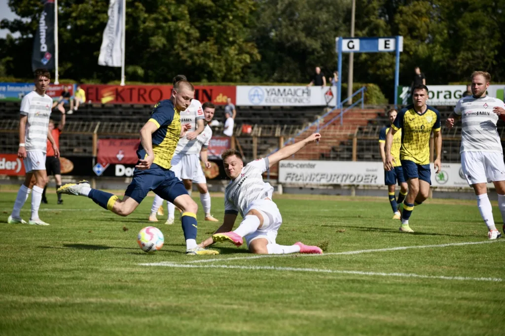 Pflicht in gut zwanzig Minuten der zweiten Halbzeit erfüllt 19