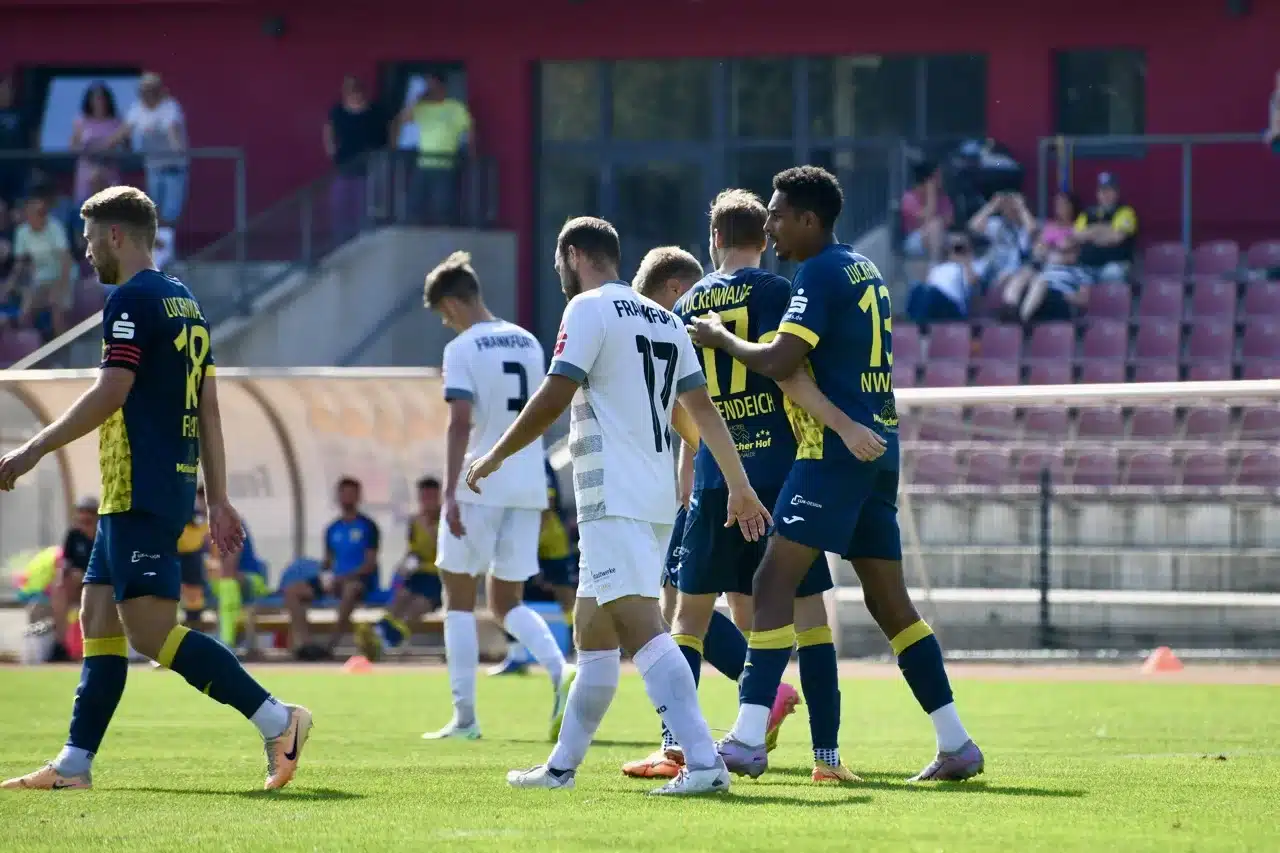 Pflicht in gut zwanzig Minuten der zweiten Halbzeit erfüllt 6