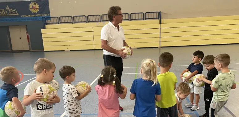 Fussballkindergarten startet mit neuem Gesicht in die Saison 1
