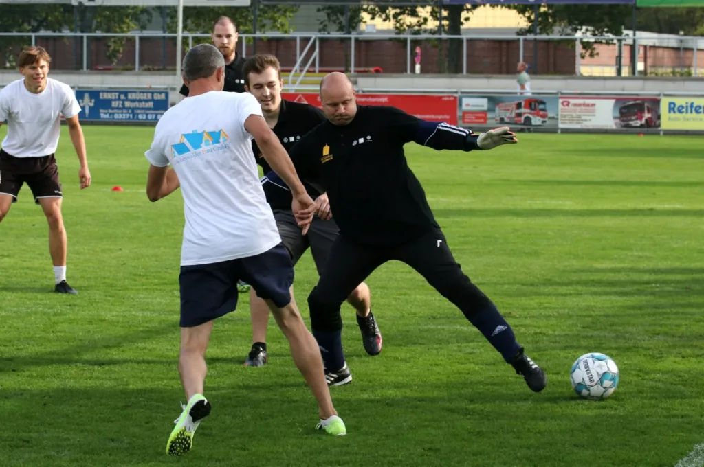1. CUP DER FIRMEN des FSV 63 ein voller Erfolg! 50