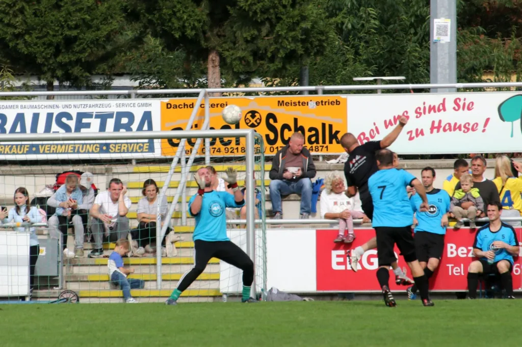 1. CUP DER FIRMEN des FSV 63 ein voller Erfolg! 16
