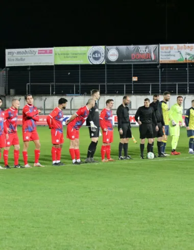 Freitagabendduell mit zahlreichen Testspielern 1
