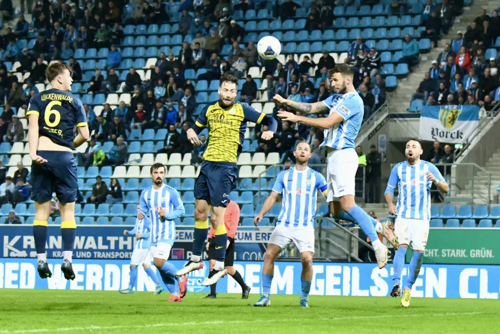 Schnapszahl - Lucas Albrecht wird 33 Jahre jung 4 Schnapszahl - Lucas Albrecht wird 33 Jahre jung 4