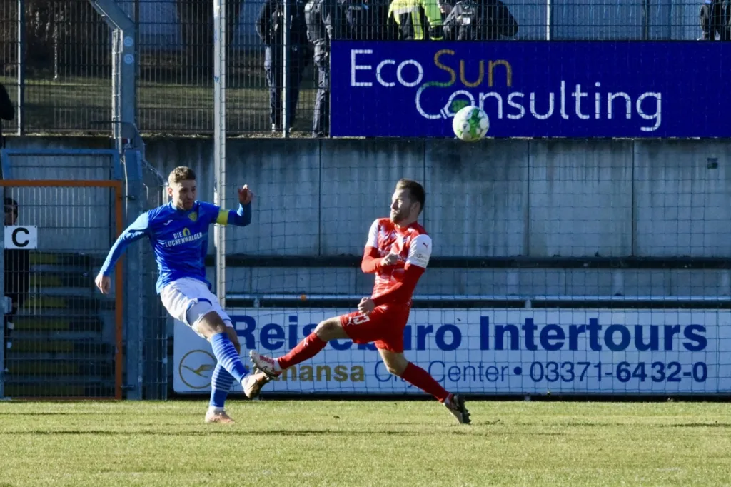 Nicht ganz unverdienter Auswärtssieg der Gäste 4