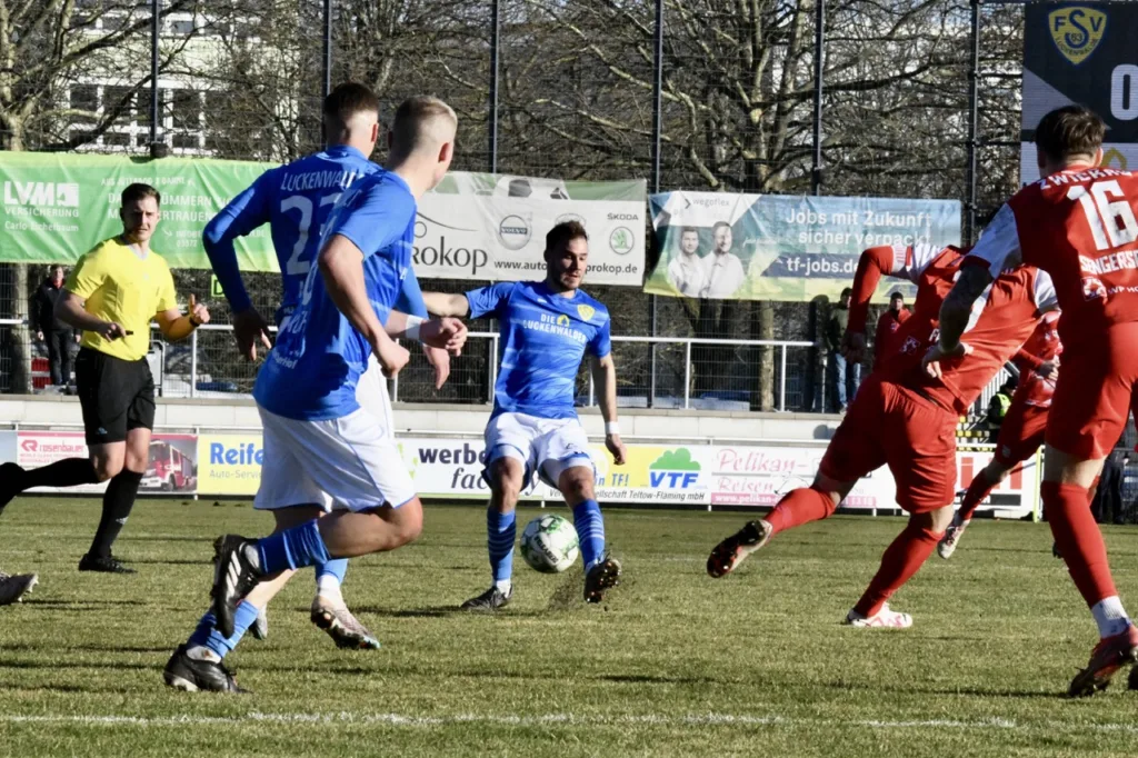 Nicht ganz unverdienter Auswärtssieg der Gäste 15