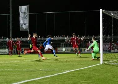 Verdientes Unentschieden nach direkt verwandelter Ecke 1