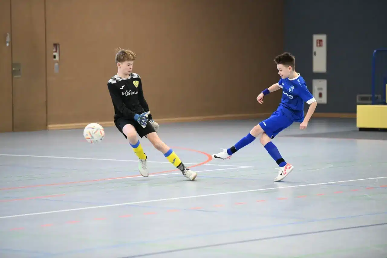 Stahl Brandenburg gewinnt by MIKA-Cup 5 Stahl Brandenburg gewinnt by MIKA-Cup 5