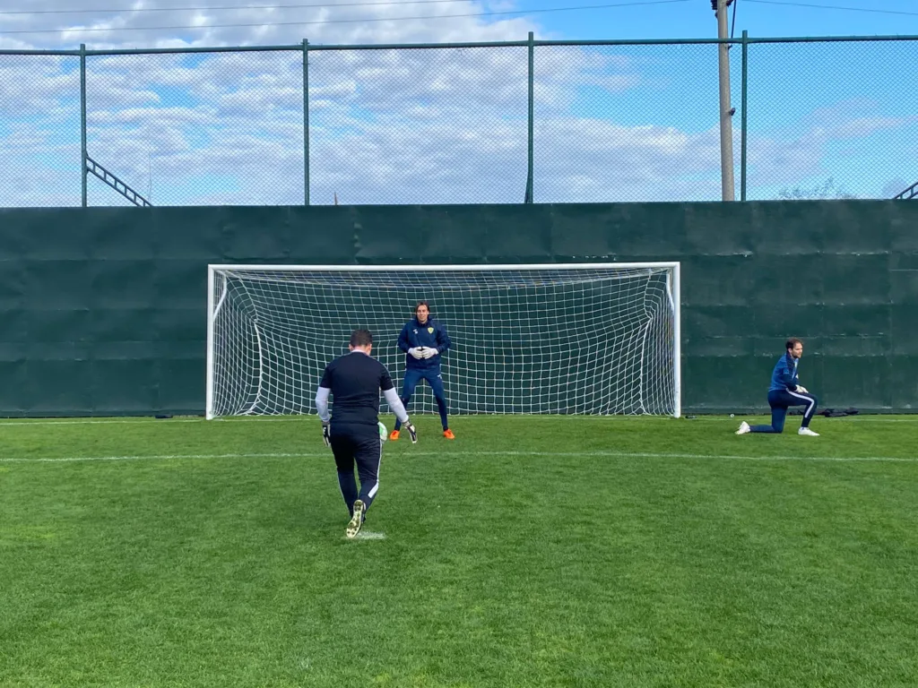 Trainingslager Zusammenfassung 2. Teil 4 Trainingslager Zusammenfassung 2. Teil 4