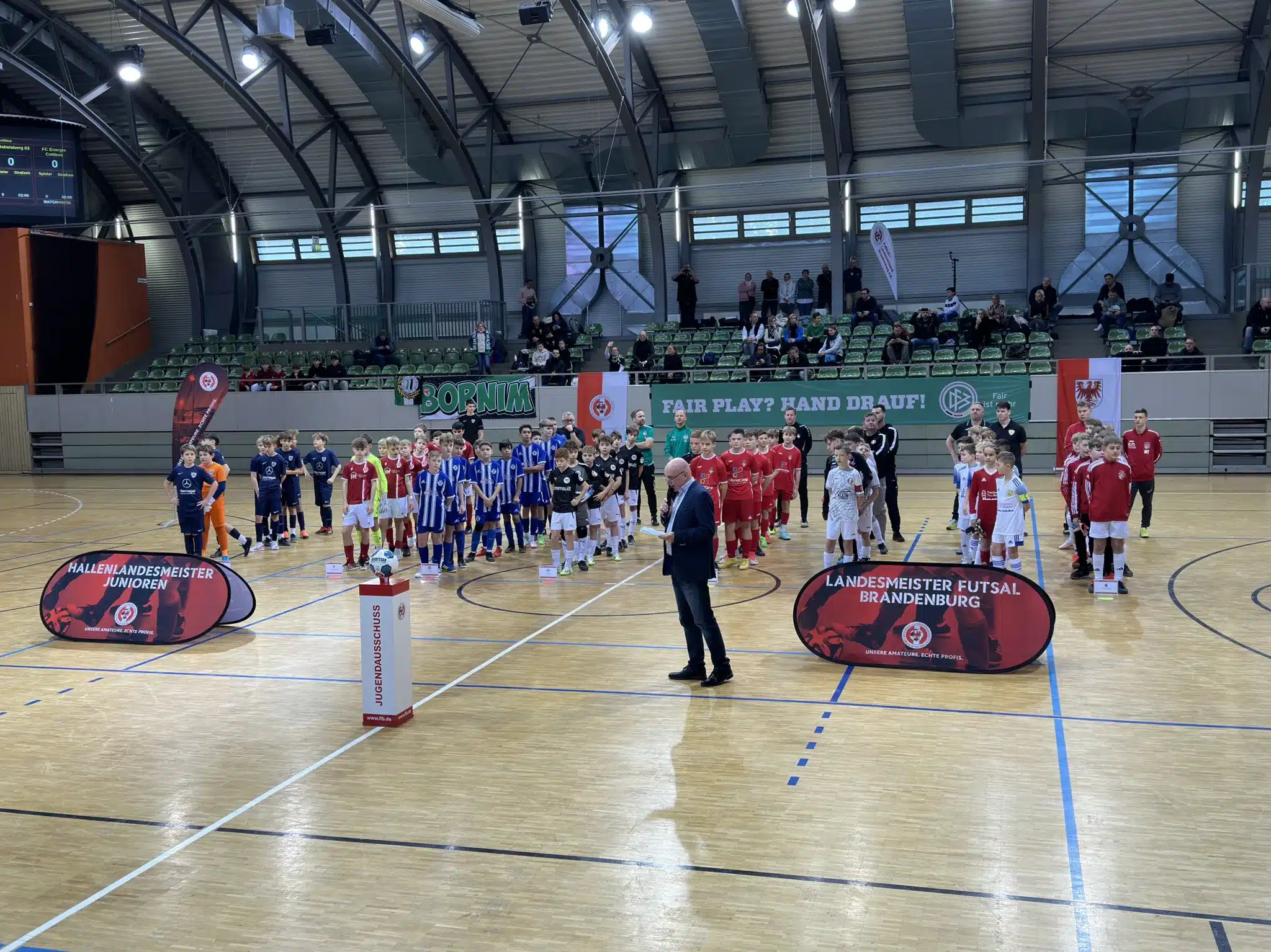 D2-Junioren in der Endrunde der Futsal-Landesmeisterschaft in Cottbus 4