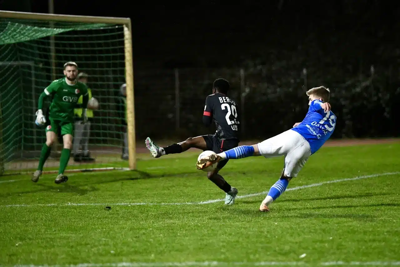 Bittere Niederlage beim Berliner AK 3