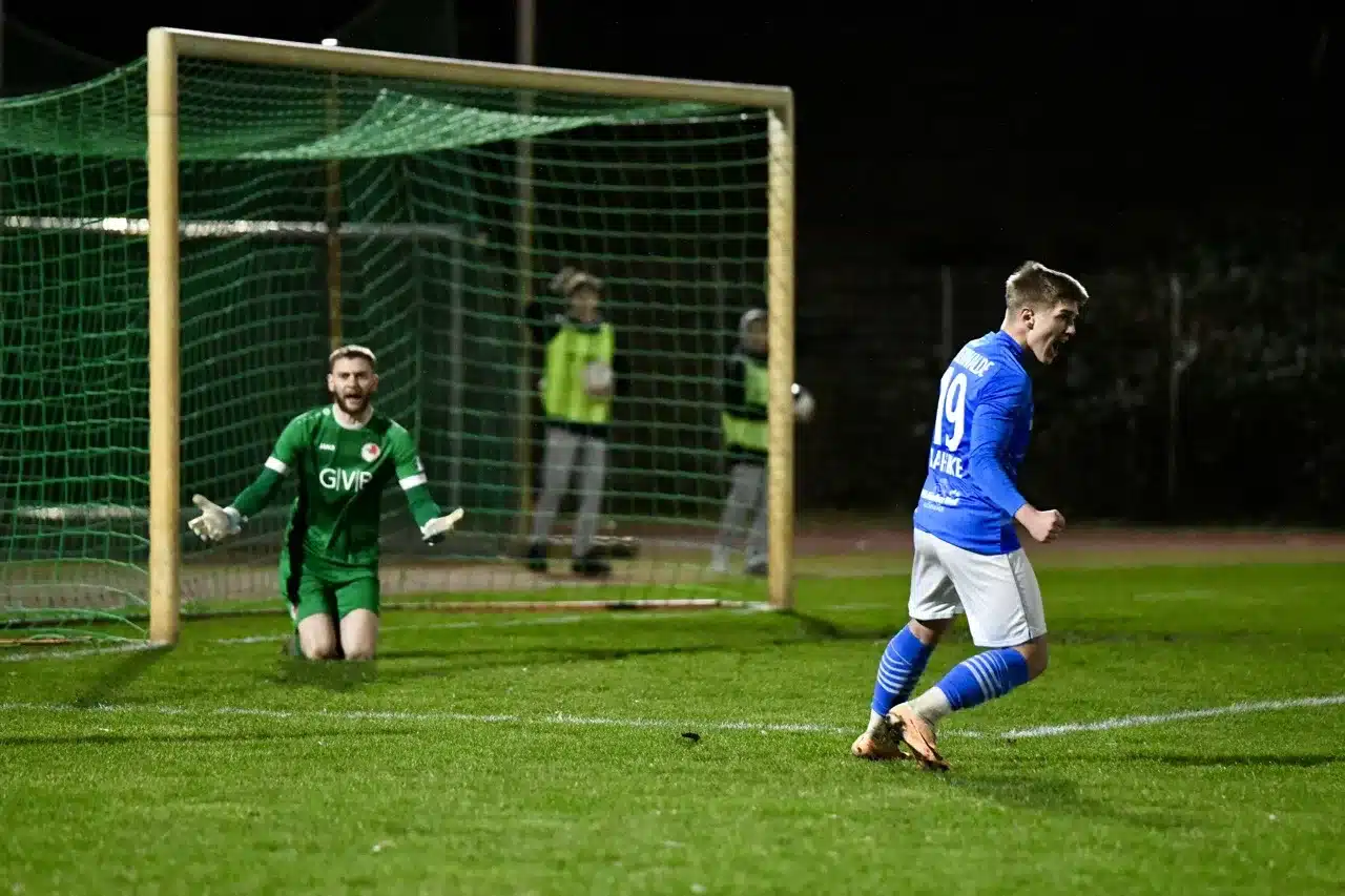 Bittere Niederlage beim Berliner AK 4