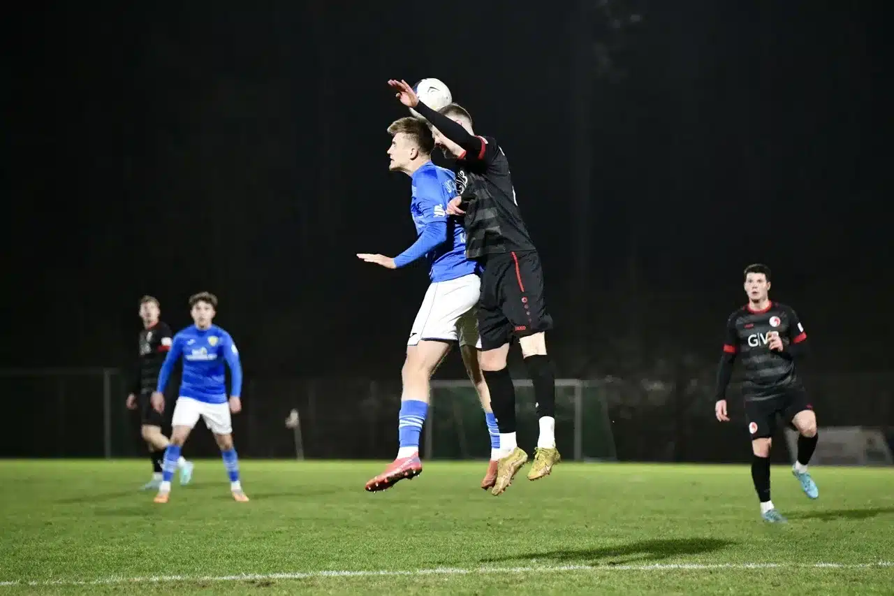 Bittere Niederlage beim Berliner AK 15