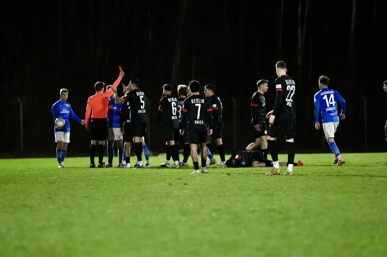 Bittere Niederlage beim Berliner AK 22