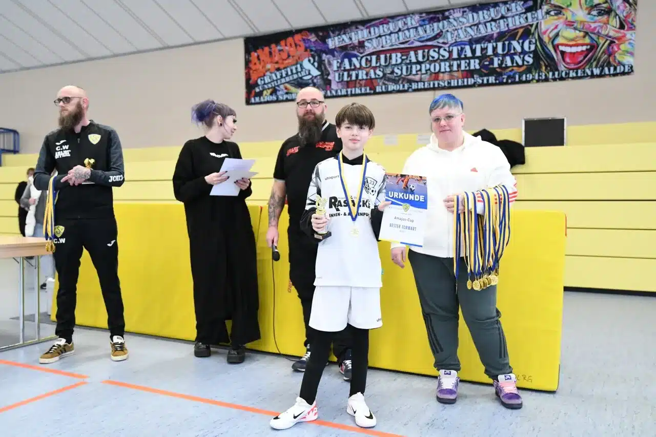 SV Zellendorf gewinnt Amajos-Cup der D-Junioren 30