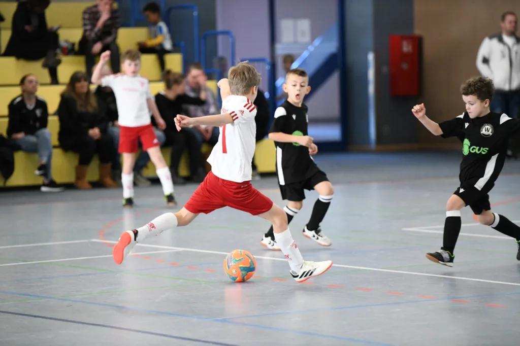 Blaues FSV-Team gewinnt Trockenbau Markwart-Cup 26